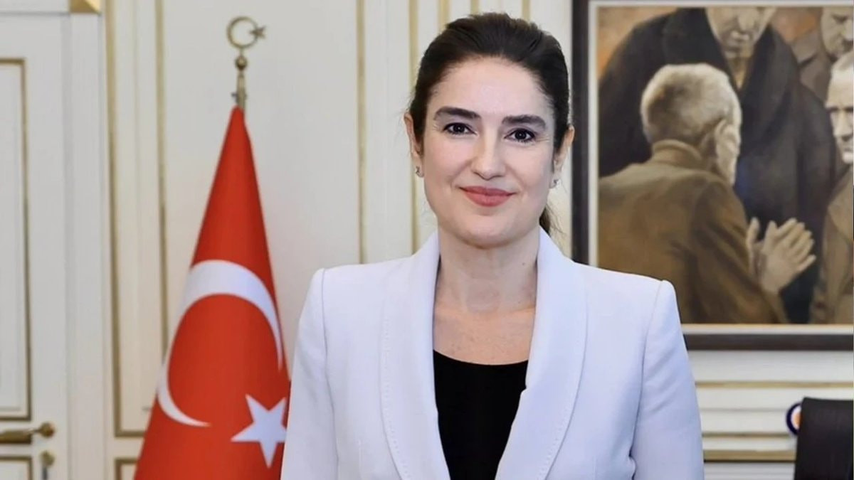 Ece Güner, Ekrem İmamoğlu’nun danışmanlığından istifa etti