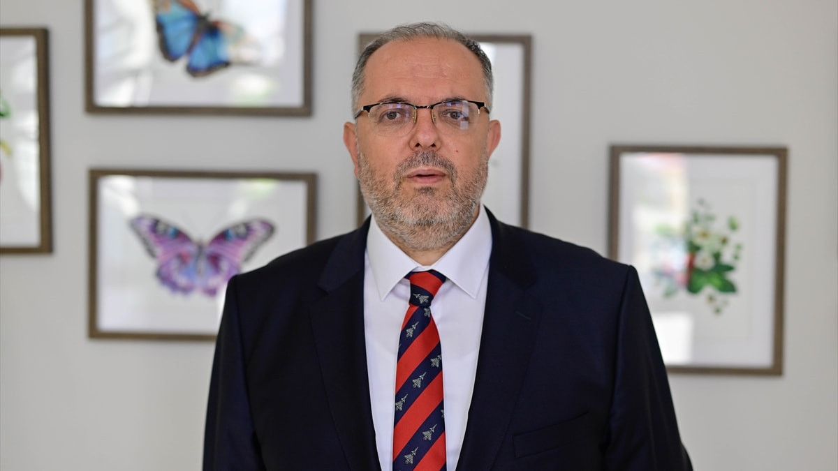 Erhan Afyoncu’dan aile yapısının korunması çağrısı