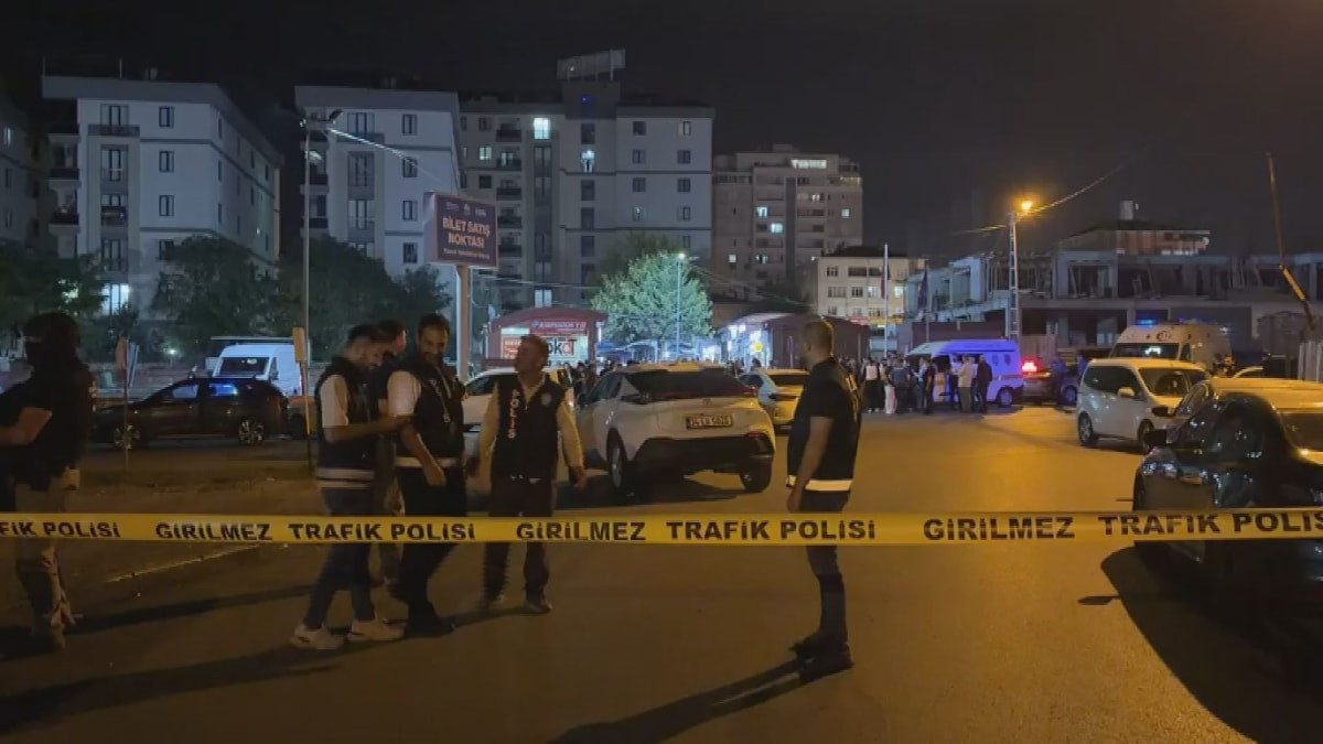 İstanbul’da DEAŞ operasyonunda polise saldırı