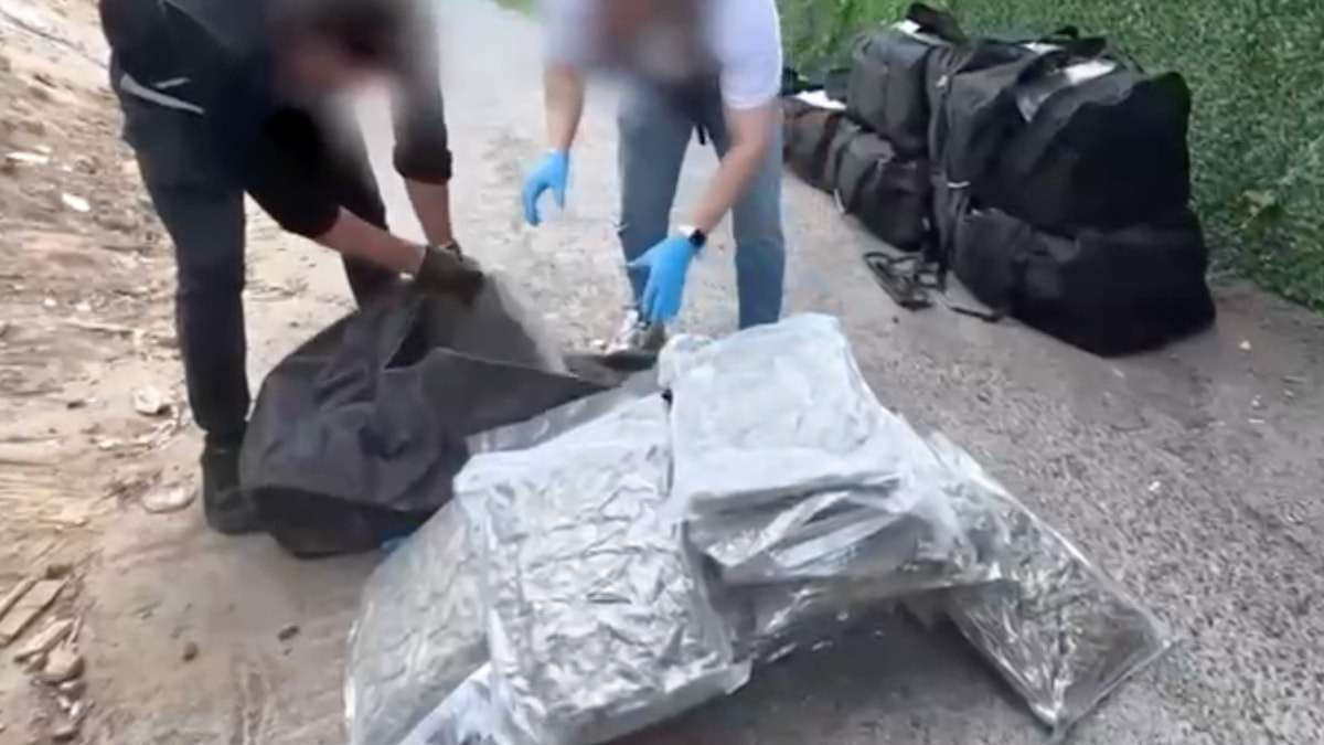 İstanbul’da zehir tacirlerine operasyon: 409 kilo yasaklı madde ele geçirildi