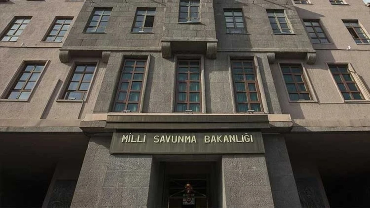 MSB paylaştı: Maviye nakşedilen “Ay Yıldız”