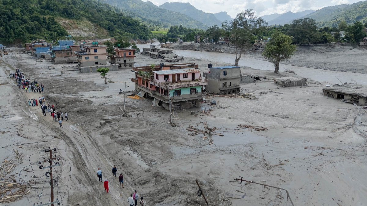 Nepal’deki sel felaketinde acı bilanço artıyor