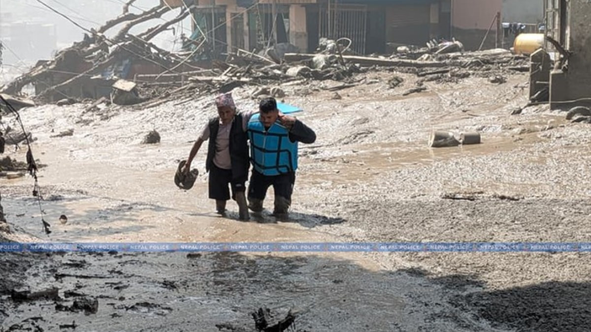 Nepal’deki sel felaketinde ölenlerin sayısı 987’ye yükseldi