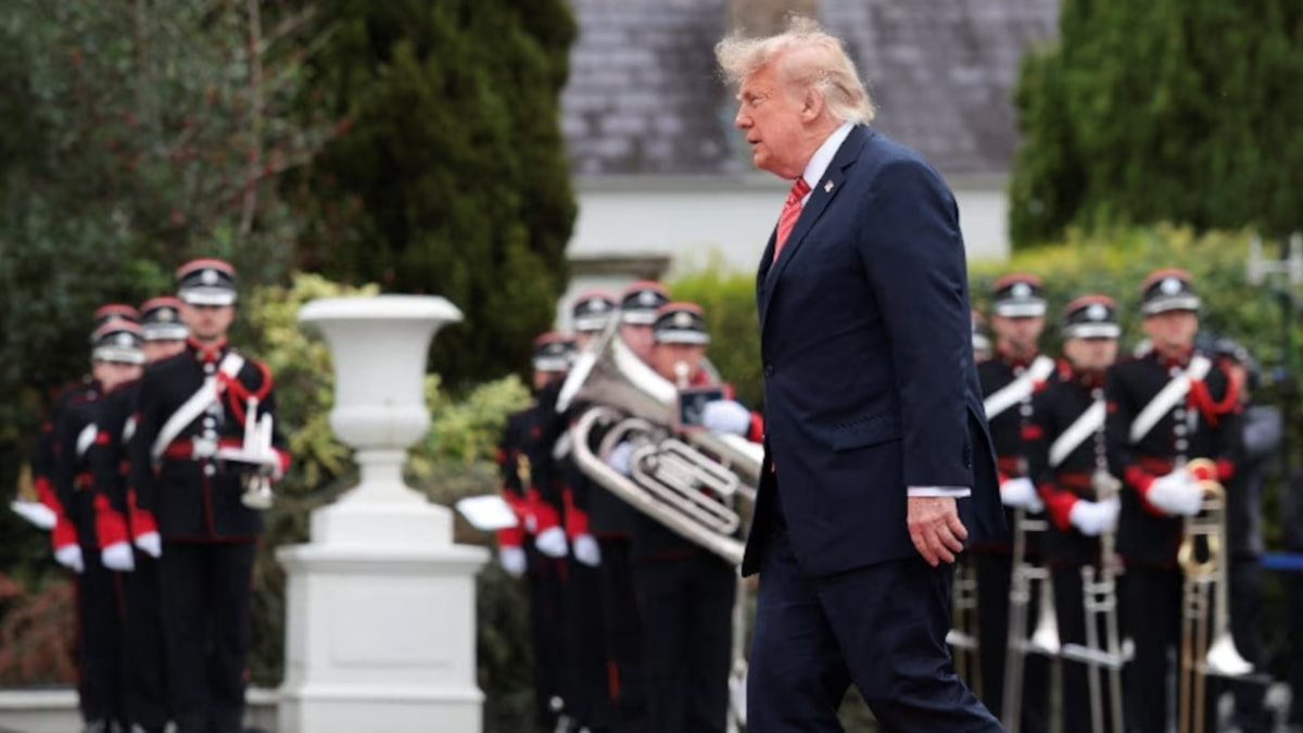 Trump 7 yıl sonra İrlanda’da: Golf oynayacak